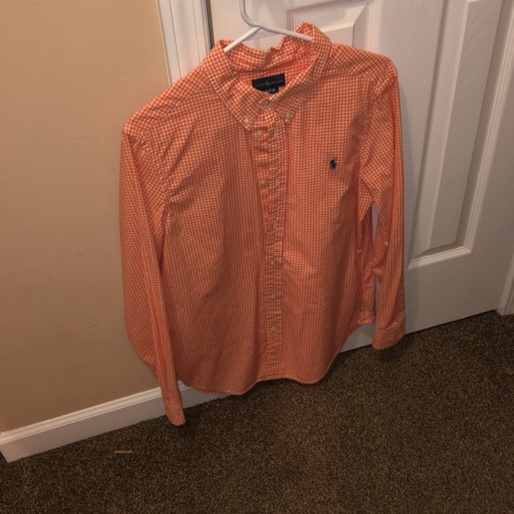 Long sleeve button up shirt.
